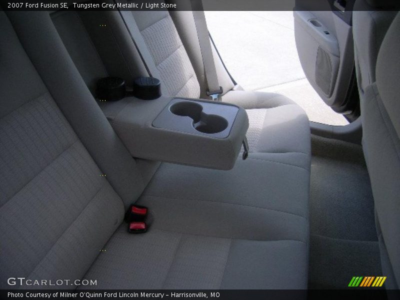 Tungsten Grey Metallic / Light Stone 2007 Ford Fusion SE