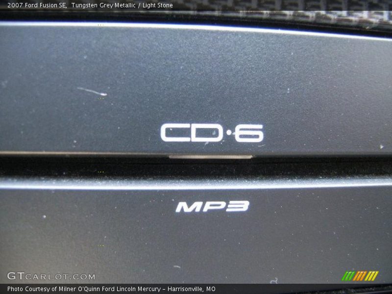 Tungsten Grey Metallic / Light Stone 2007 Ford Fusion SE