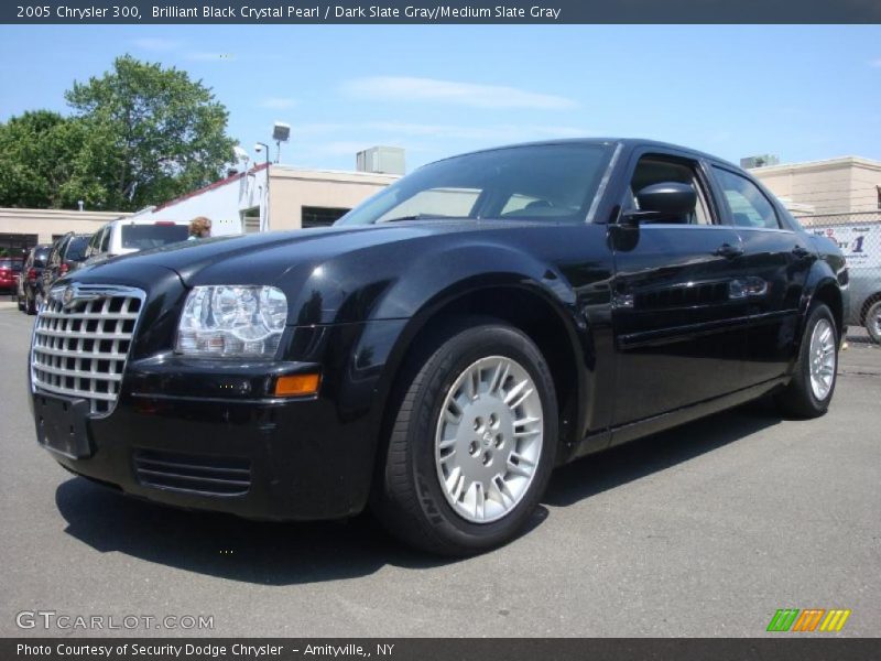 Brilliant Black Crystal Pearl / Dark Slate Gray/Medium Slate Gray 2005 Chrysler 300