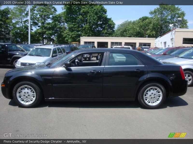 Brilliant Black Crystal Pearl / Dark Slate Gray/Medium Slate Gray 2005 Chrysler 300