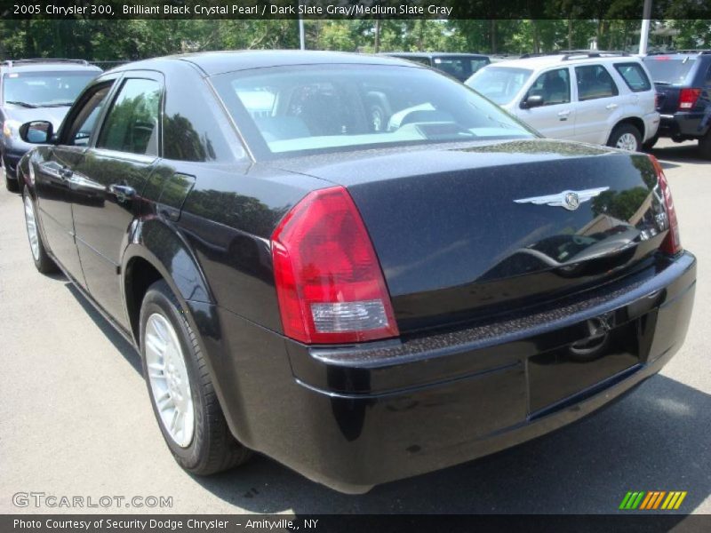 Brilliant Black Crystal Pearl / Dark Slate Gray/Medium Slate Gray 2005 Chrysler 300