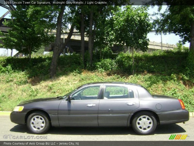 Midnight Grey Metallic / Light Graphite 1999 Lincoln Town Car Signature