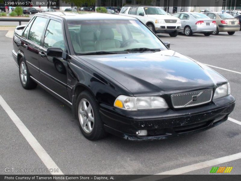 Black / Tan 1998 Volvo S70