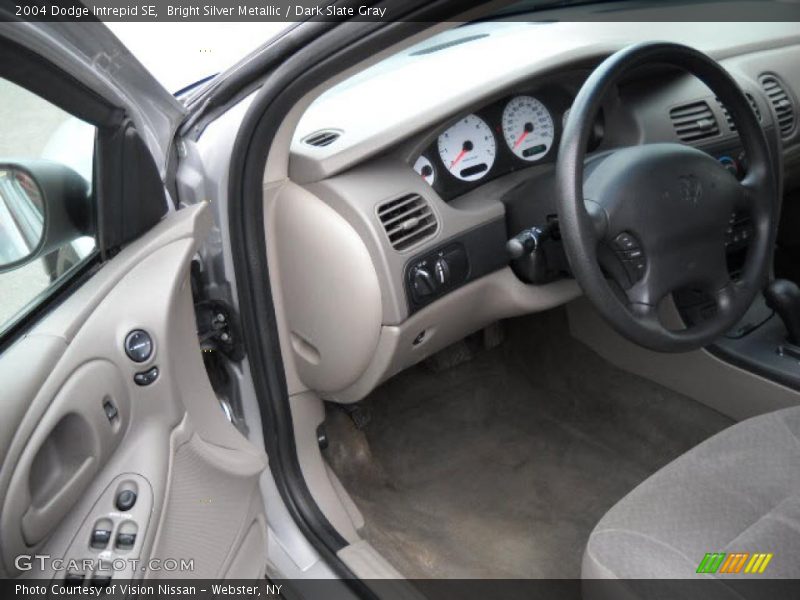 Bright Silver Metallic / Dark Slate Gray 2004 Dodge Intrepid SE
