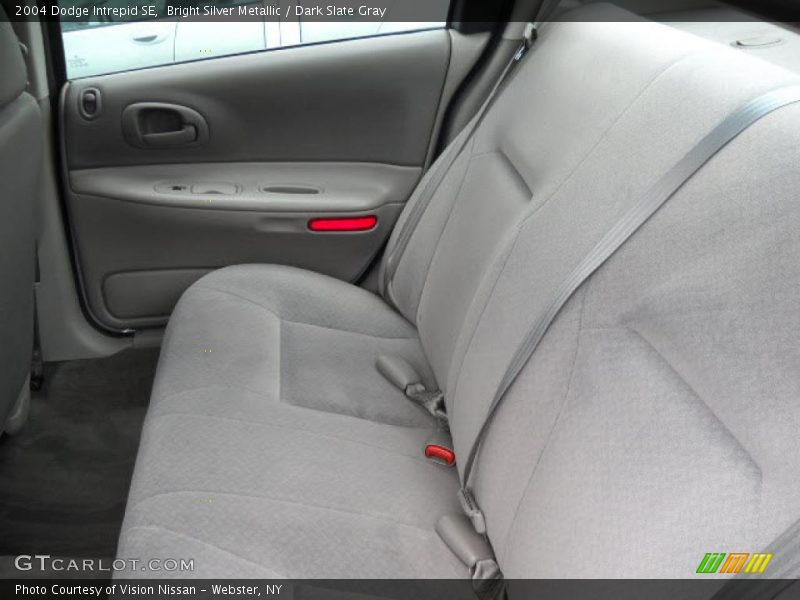 Bright Silver Metallic / Dark Slate Gray 2004 Dodge Intrepid SE