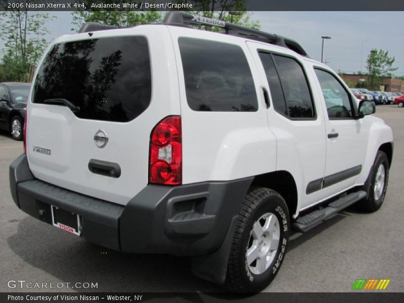 Avalanche White / Desert/Graphite 2006 Nissan Xterra X 4x4