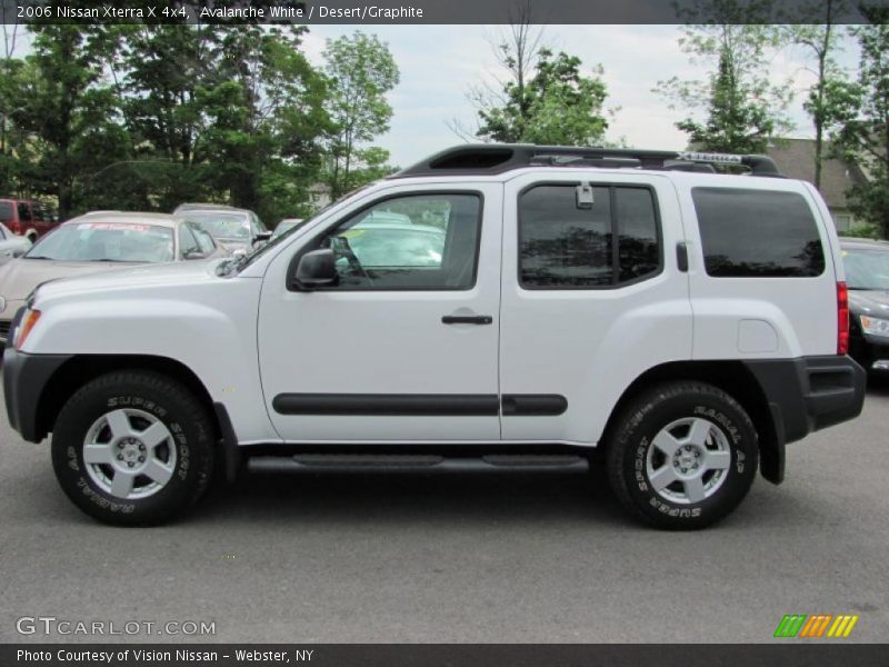 Avalanche White / Desert/Graphite 2006 Nissan Xterra X 4x4