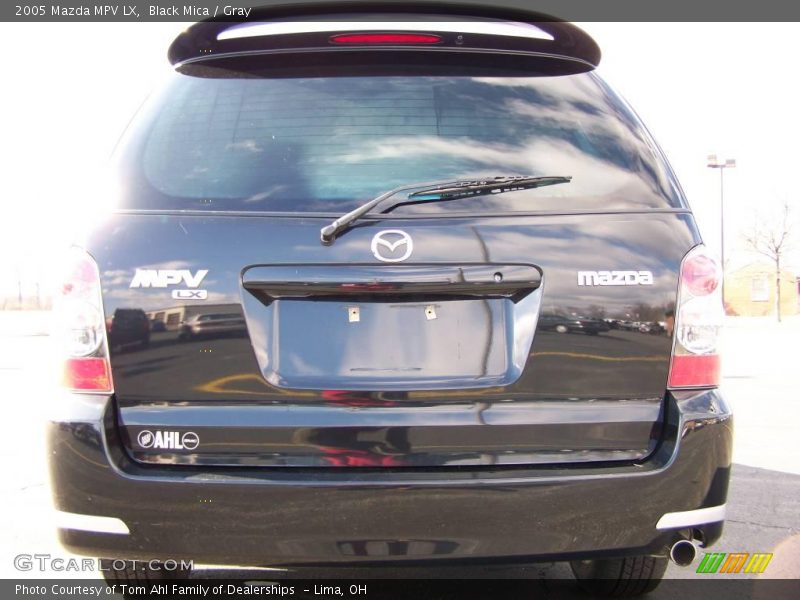 Black Mica / Gray 2005 Mazda MPV LX