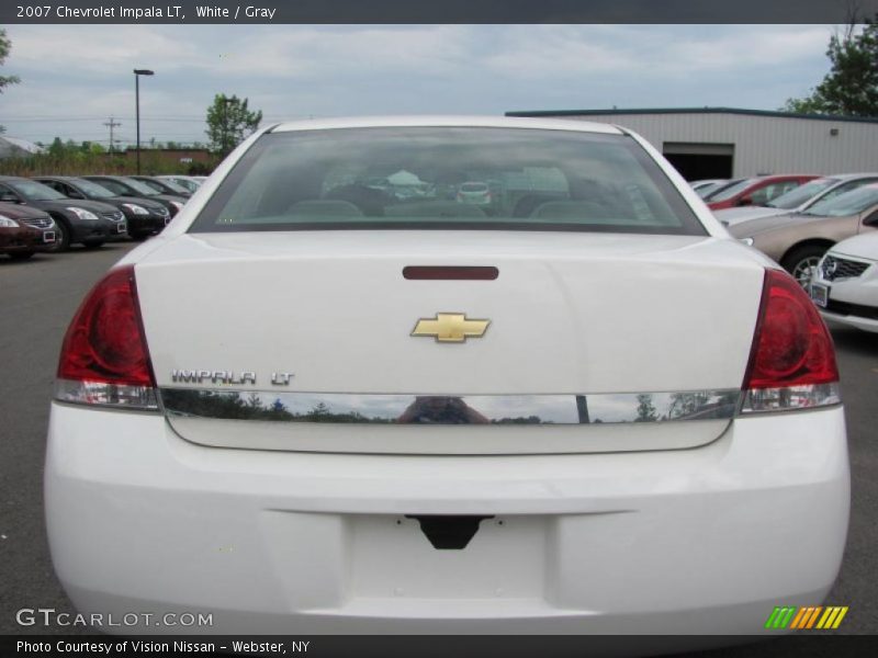 White / Gray 2007 Chevrolet Impala LT