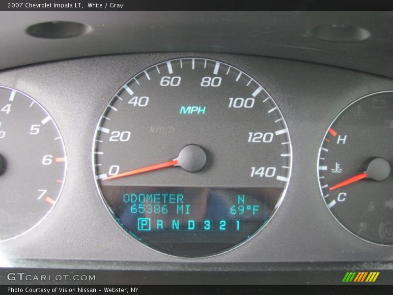 White / Gray 2007 Chevrolet Impala LT