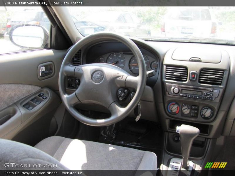 Super Black / Stone 2000 Nissan Sentra GXE