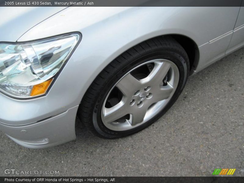 Mercury Metallic / Ash 2005 Lexus LS 430 Sedan
