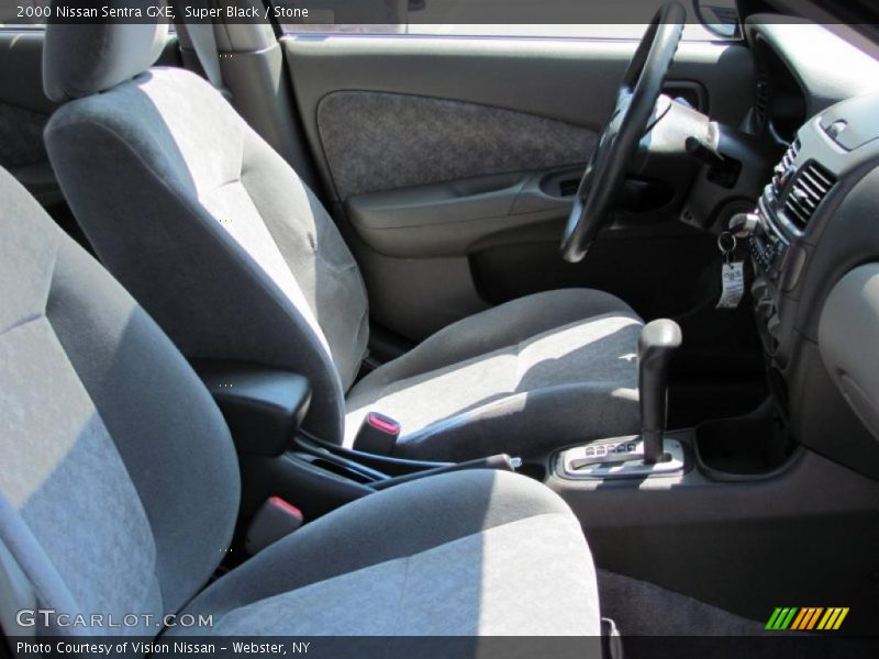 Super Black / Stone 2000 Nissan Sentra GXE