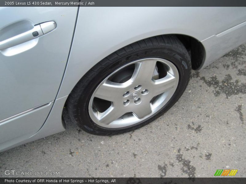 Mercury Metallic / Ash 2005 Lexus LS 430 Sedan