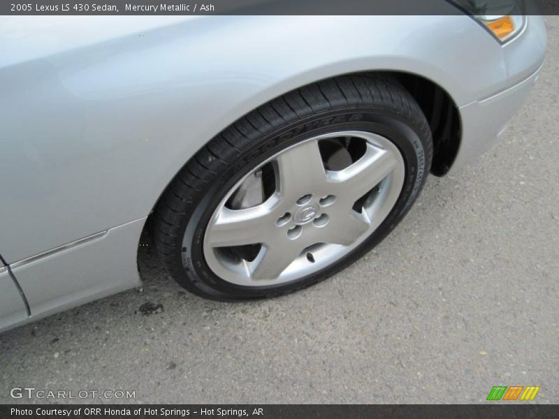 Mercury Metallic / Ash 2005 Lexus LS 430 Sedan