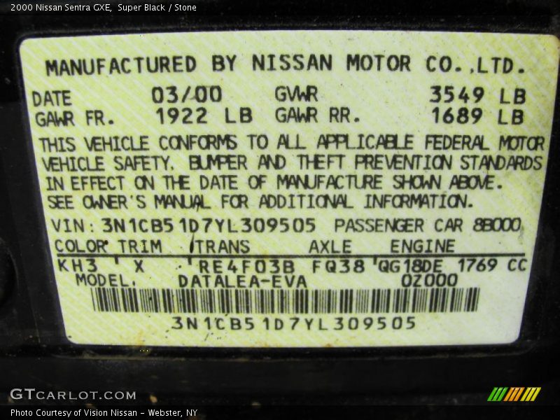 Super Black / Stone 2000 Nissan Sentra GXE