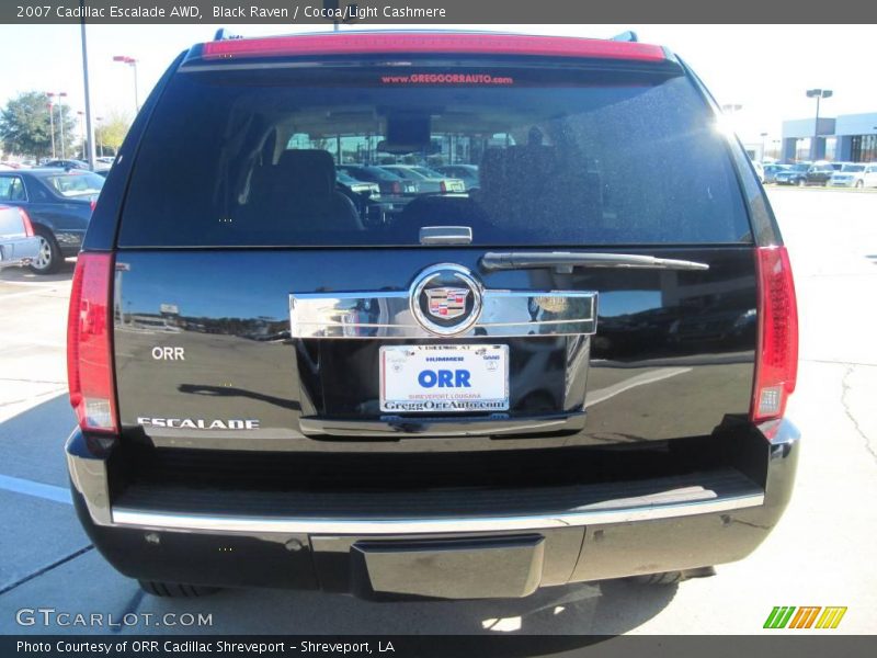 Black Raven / Cocoa/Light Cashmere 2007 Cadillac Escalade AWD