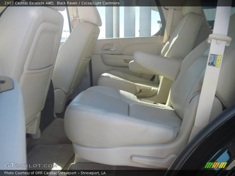 Black Raven / Cocoa/Light Cashmere 2007 Cadillac Escalade AWD