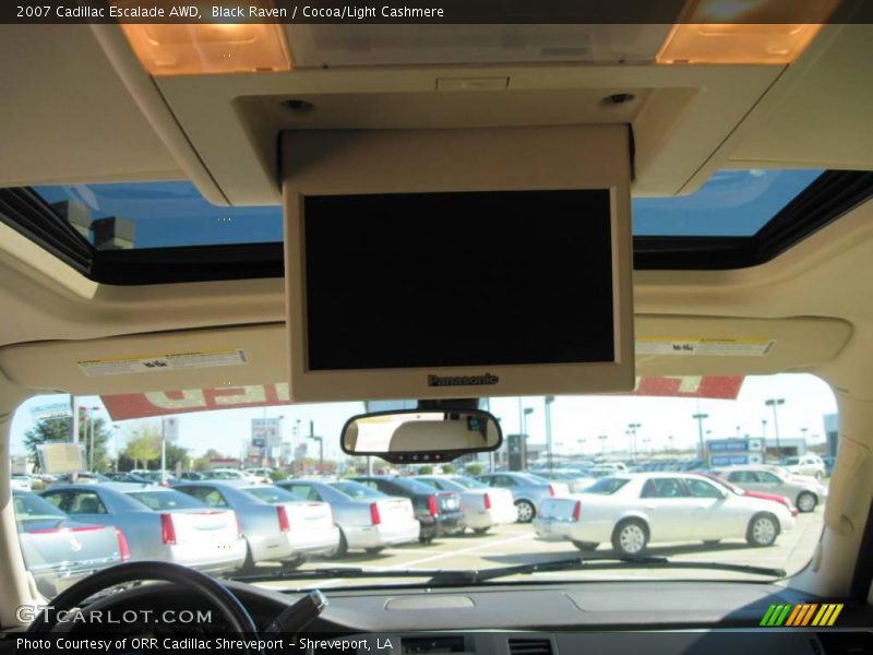 Black Raven / Cocoa/Light Cashmere 2007 Cadillac Escalade AWD