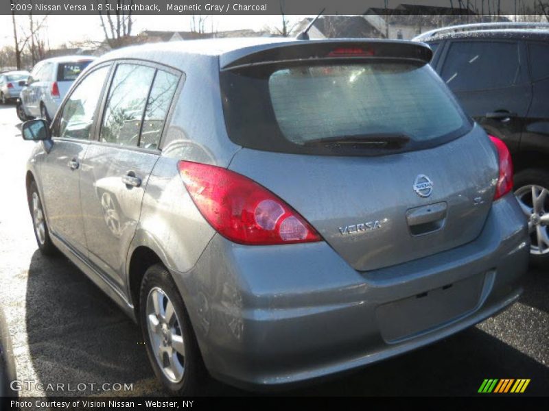 Magnetic Gray / Charcoal 2009 Nissan Versa 1.8 SL Hatchback