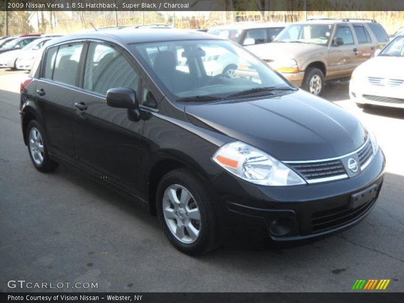 Super Black / Charcoal 2009 Nissan Versa 1.8 SL Hatchback