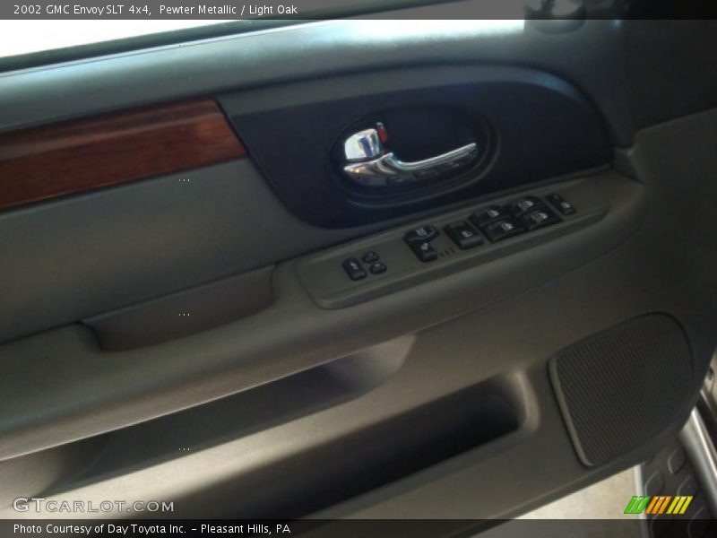 Pewter Metallic / Light Oak 2002 GMC Envoy SLT 4x4