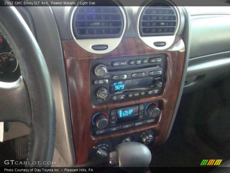 Pewter Metallic / Light Oak 2002 GMC Envoy SLT 4x4