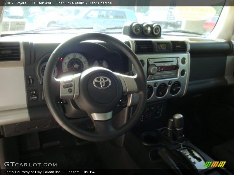 Titanium Metallic / Dark Charcoal 2007 Toyota FJ Cruiser 4WD