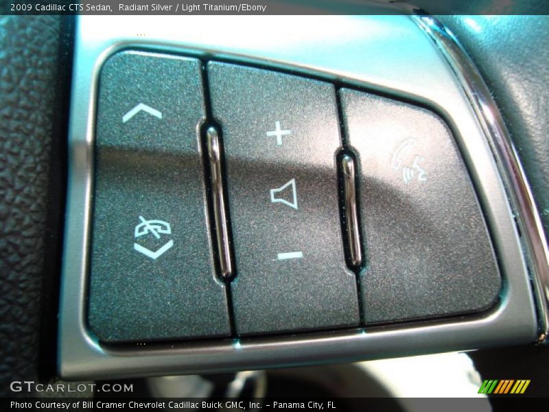 Radiant Silver / Light Titanium/Ebony 2009 Cadillac CTS Sedan
