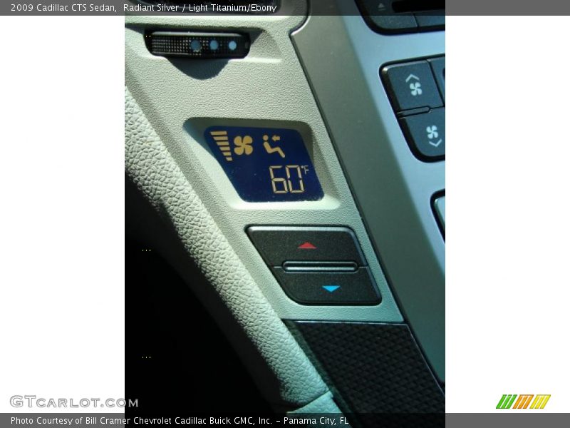 Radiant Silver / Light Titanium/Ebony 2009 Cadillac CTS Sedan