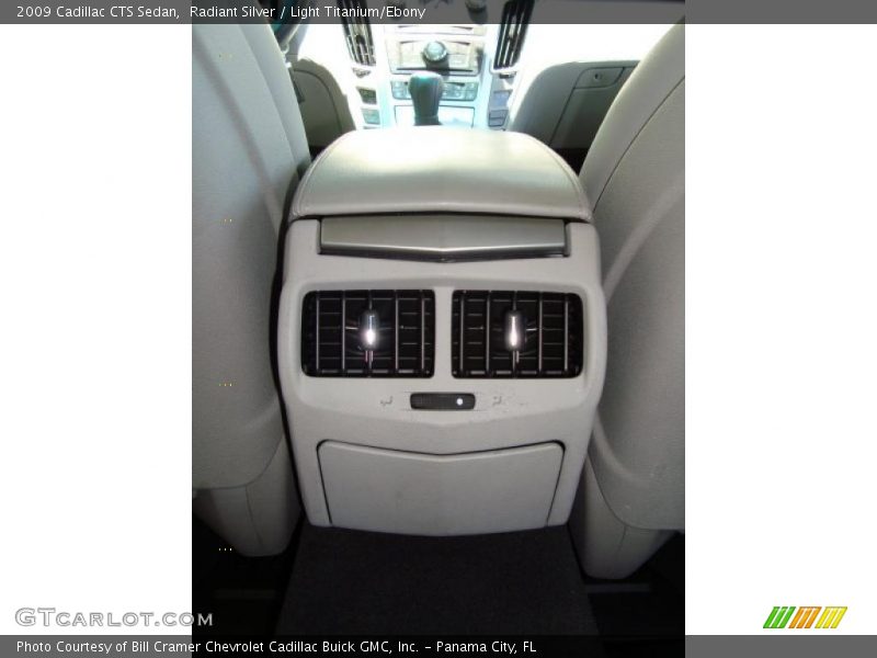 Radiant Silver / Light Titanium/Ebony 2009 Cadillac CTS Sedan