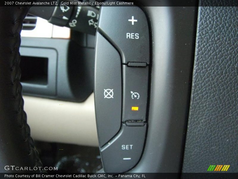Gold Mist Metallic / Ebony/Light Cashmere 2007 Chevrolet Avalanche LTZ