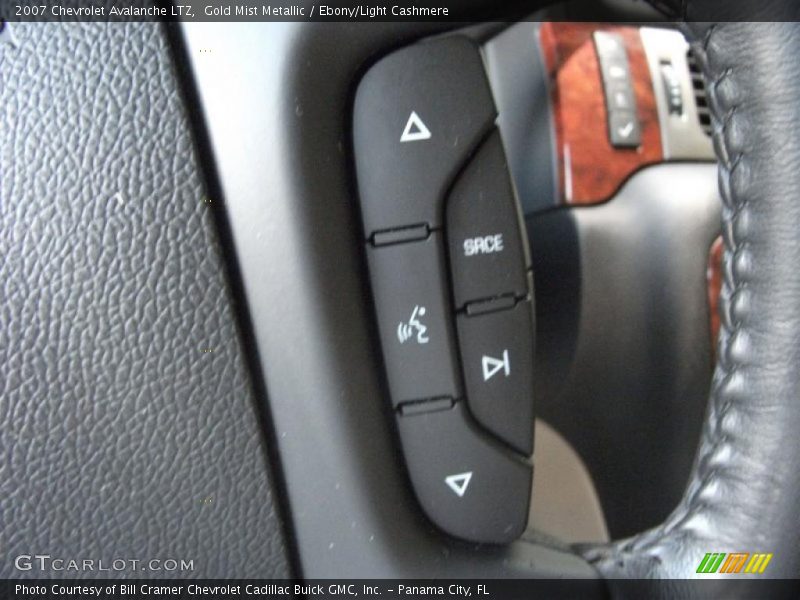 Gold Mist Metallic / Ebony/Light Cashmere 2007 Chevrolet Avalanche LTZ