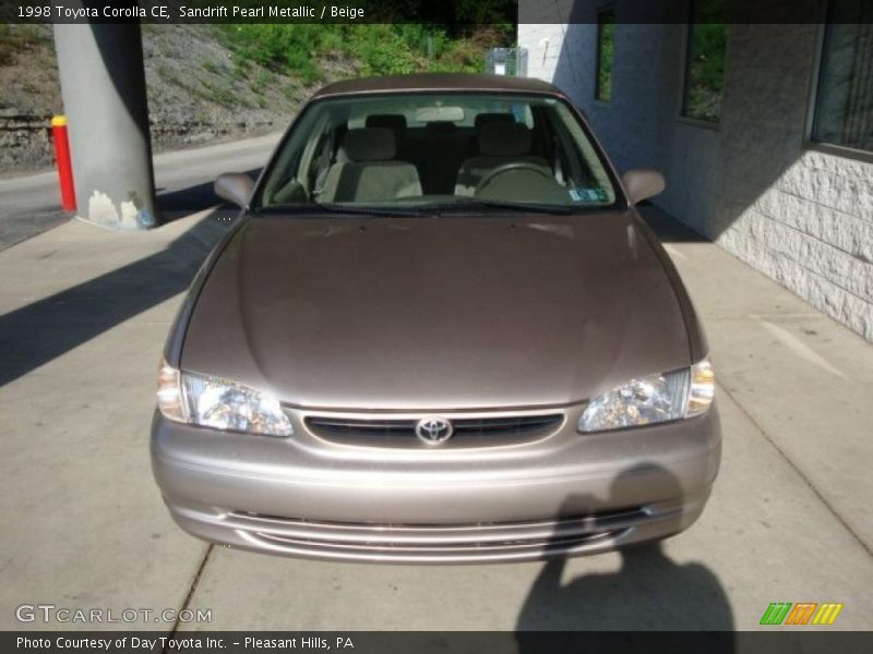 Sandrift Pearl Metallic / Beige 1998 Toyota Corolla CE