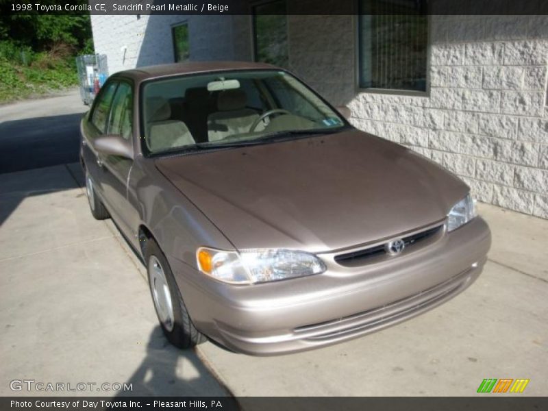 Sandrift Pearl Metallic / Beige 1998 Toyota Corolla CE