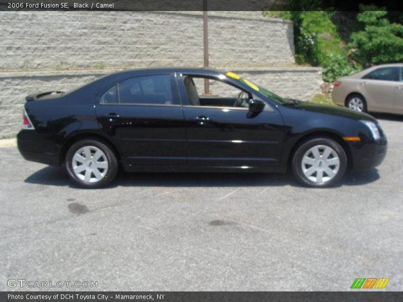 Black / Camel 2006 Ford Fusion SE