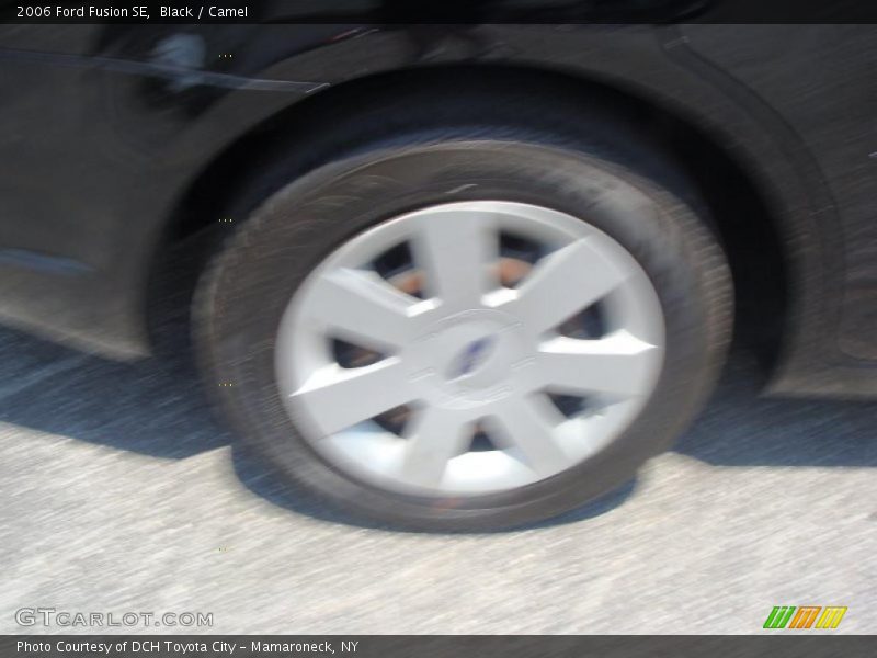 Black / Camel 2006 Ford Fusion SE