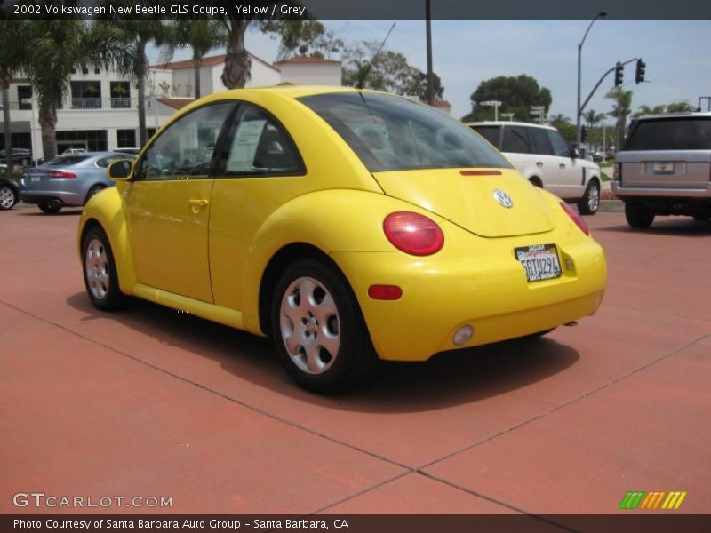 Yellow / Grey 2002 Volkswagen New Beetle GLS Coupe