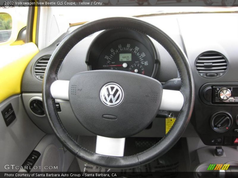 Yellow / Grey 2002 Volkswagen New Beetle GLS Coupe