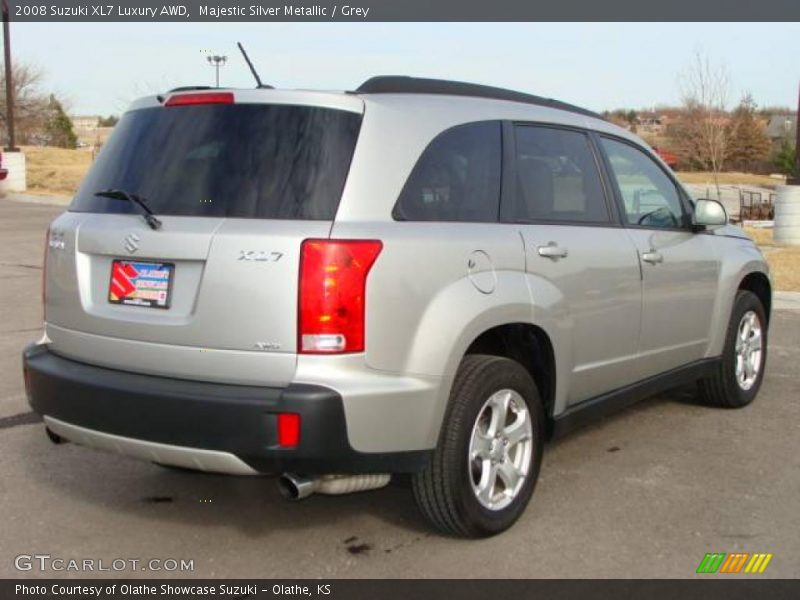 Majestic Silver Metallic / Grey 2008 Suzuki XL7 Luxury AWD