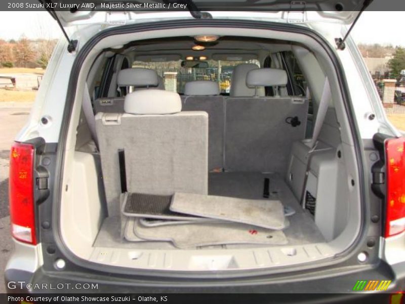 Majestic Silver Metallic / Grey 2008 Suzuki XL7 Luxury AWD