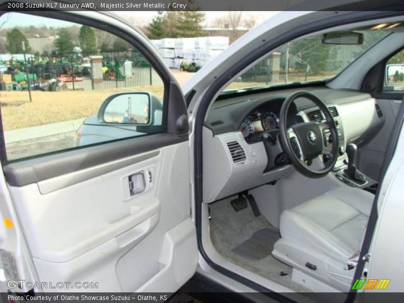 Majestic Silver Metallic / Grey 2008 Suzuki XL7 Luxury AWD