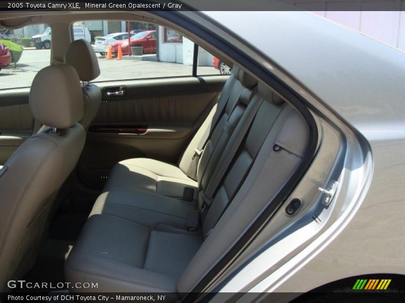Mineral Green Opalescent / Gray 2005 Toyota Camry XLE