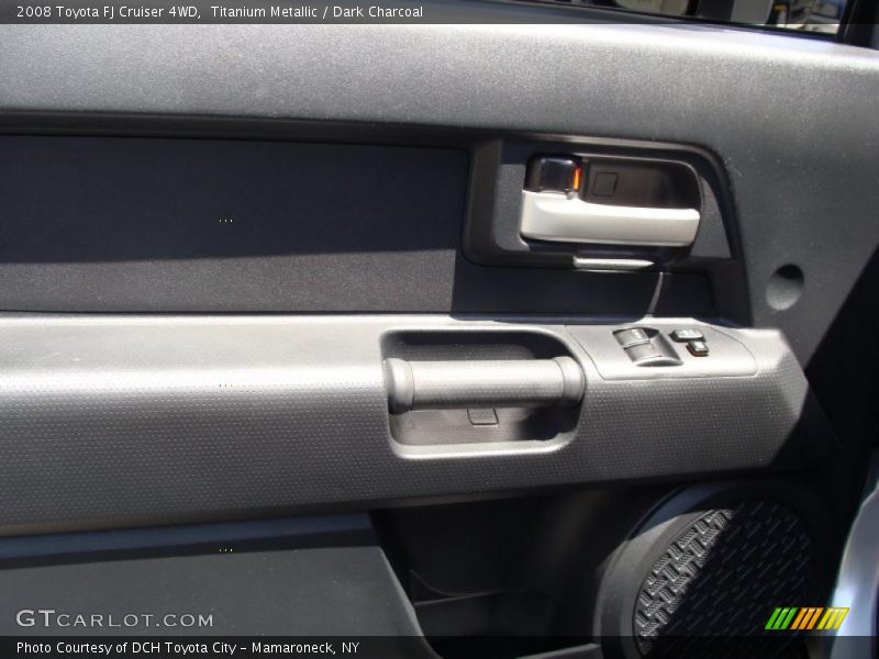Titanium Metallic / Dark Charcoal 2008 Toyota FJ Cruiser 4WD