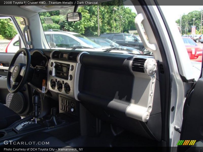 Titanium Metallic / Dark Charcoal 2008 Toyota FJ Cruiser 4WD