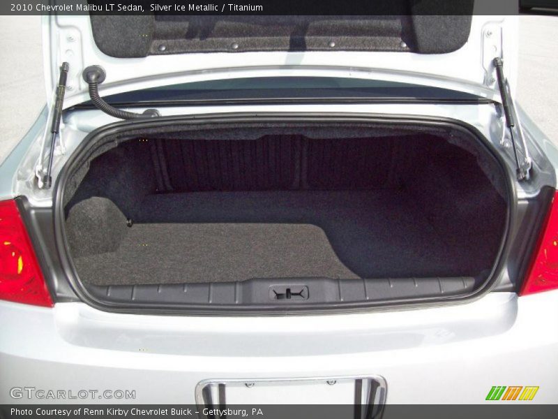 Silver Ice Metallic / Titanium 2010 Chevrolet Malibu LT Sedan