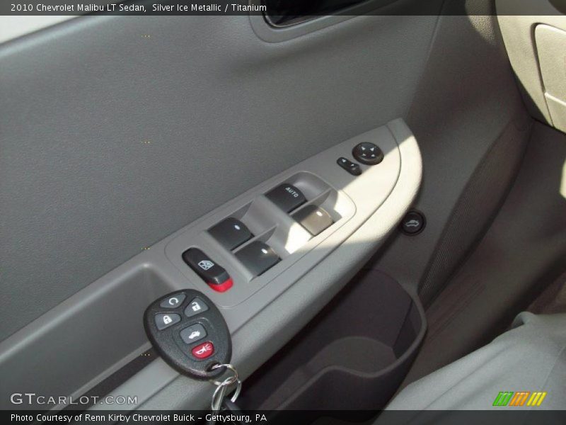 Silver Ice Metallic / Titanium 2010 Chevrolet Malibu LT Sedan