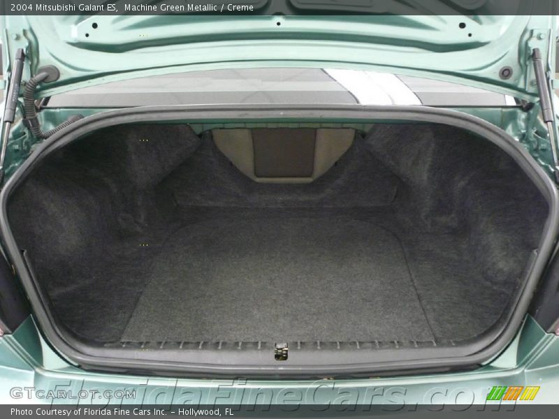 Machine Green Metallic / Creme 2004 Mitsubishi Galant ES