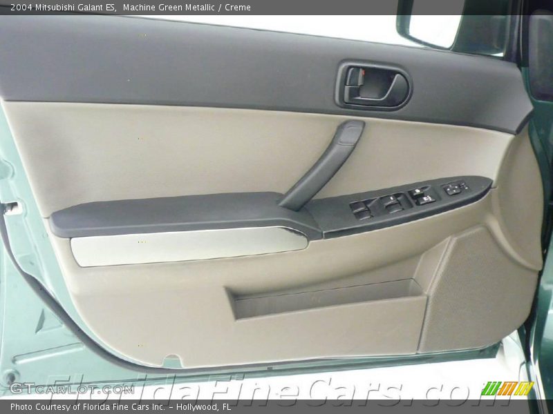 Machine Green Metallic / Creme 2004 Mitsubishi Galant ES