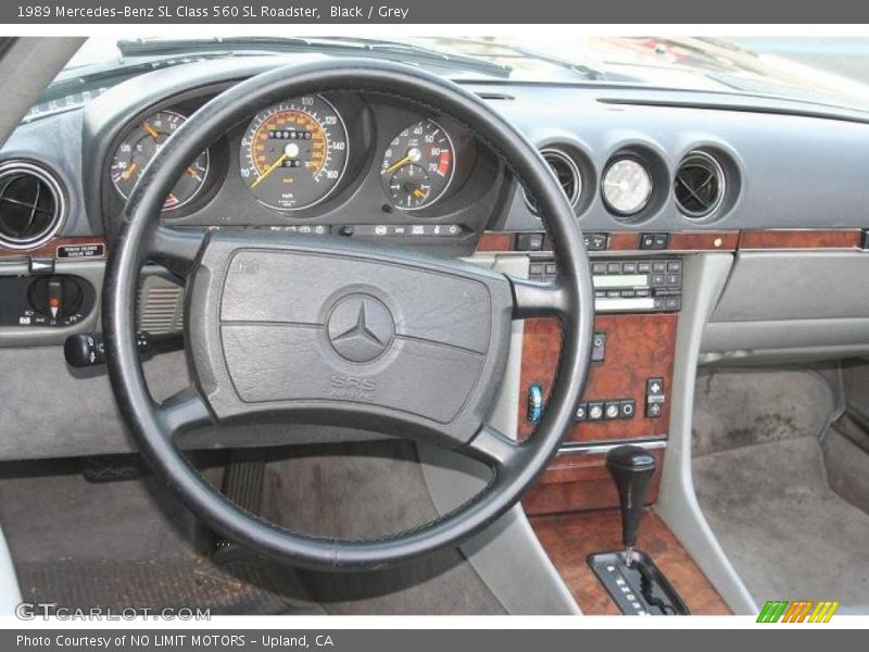 Black / Grey 1989 Mercedes-Benz SL Class 560 SL Roadster